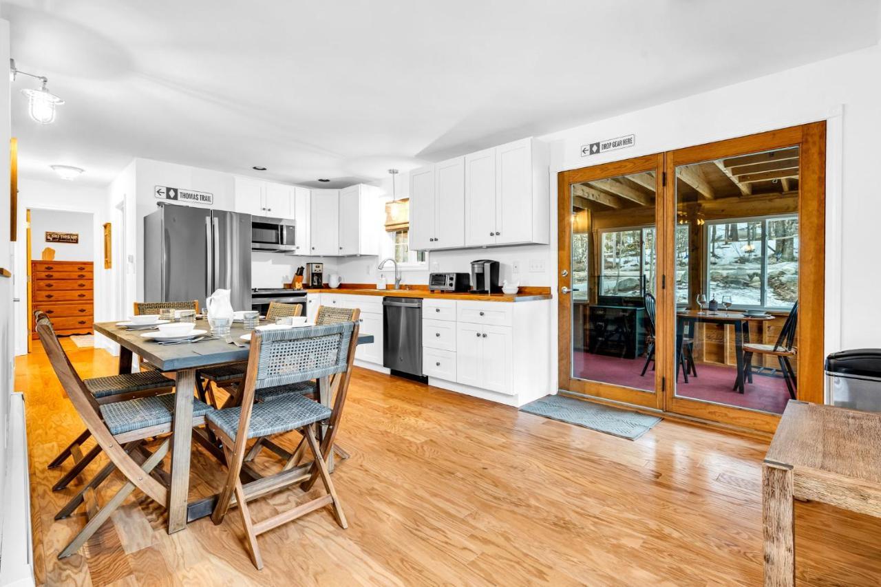 Thomas Trail - Game Room, Fire Pit, 1 Min To Ski Mountain & Shared Beach! Bridgton Bagian luar foto