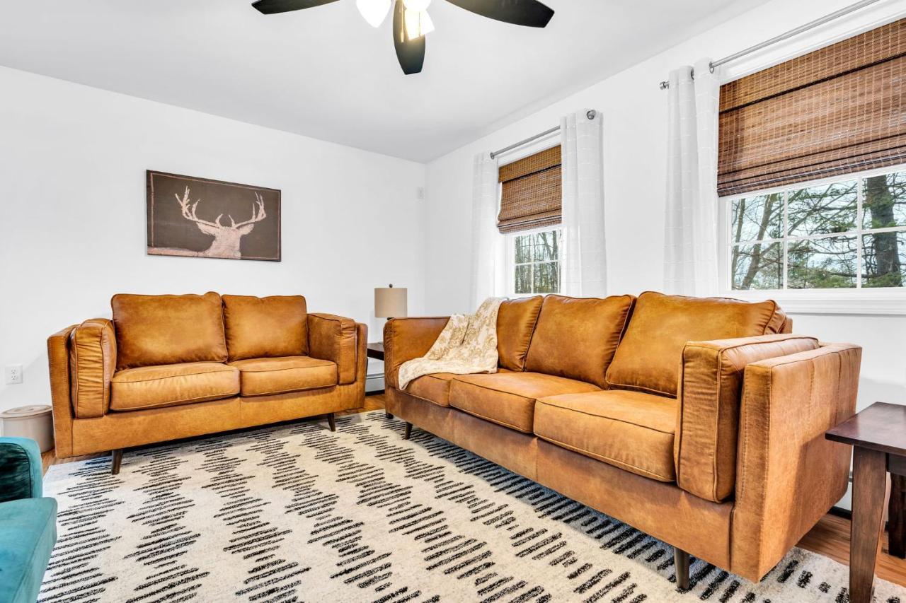 Thomas Trail - Game Room, Fire Pit, 1 Min To Ski Mountain & Shared Beach! Bridgton Bagian luar foto
